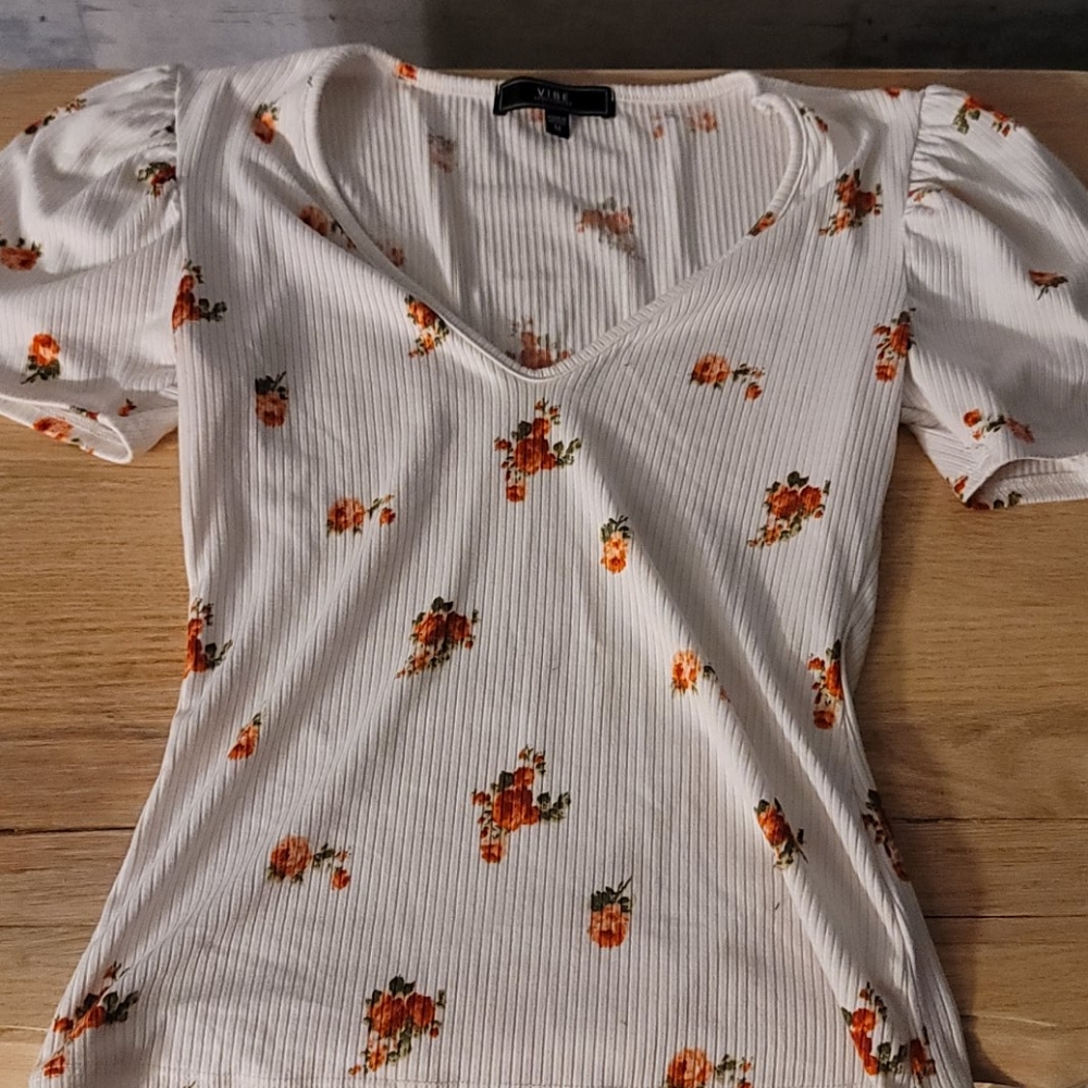 Floral top